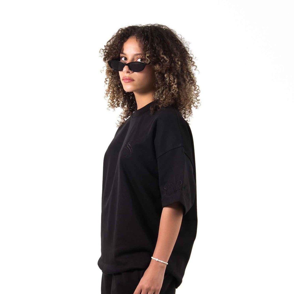 Essentials Black Oversized T-shirt - SPARROW