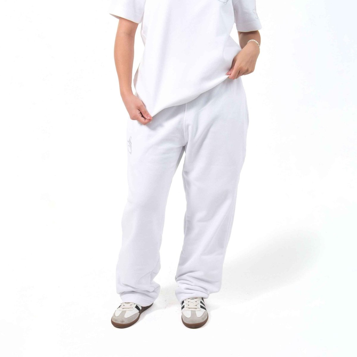 Essentials White Sweatpants - SPARROW